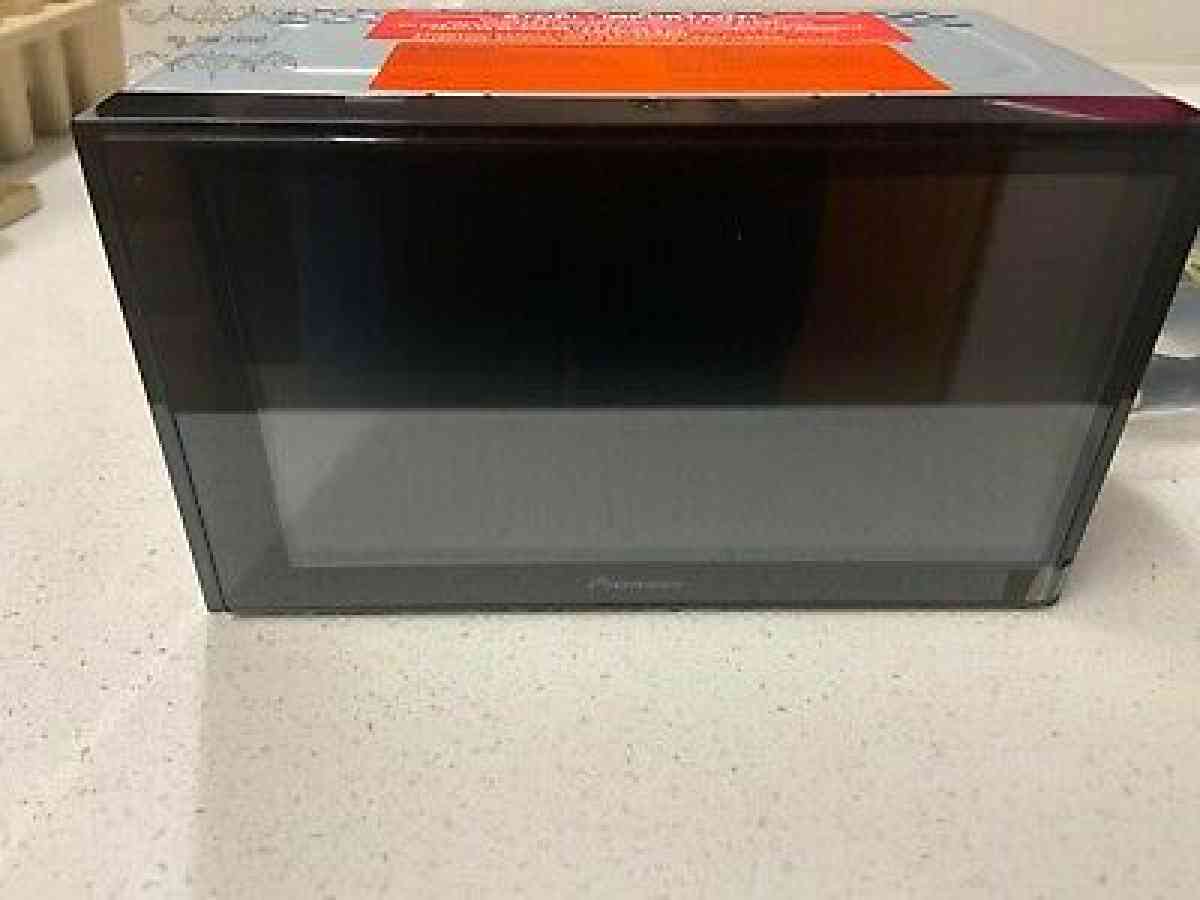 brand new Pioneer touch screen radio with Apple car play and