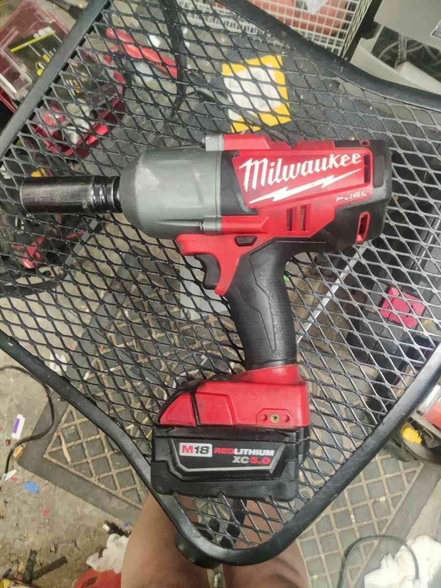 Milwaukee M18