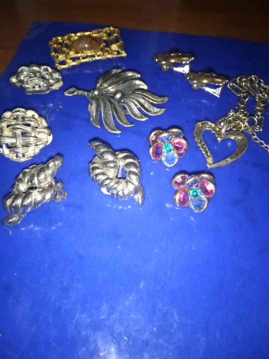 Costume Jewelry Lot