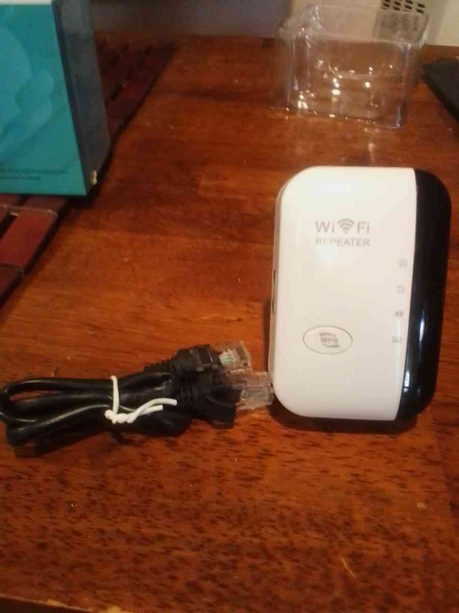 Ultra WiFi Extender signal booster PRO