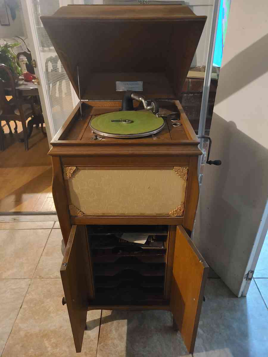 1924 talking machine