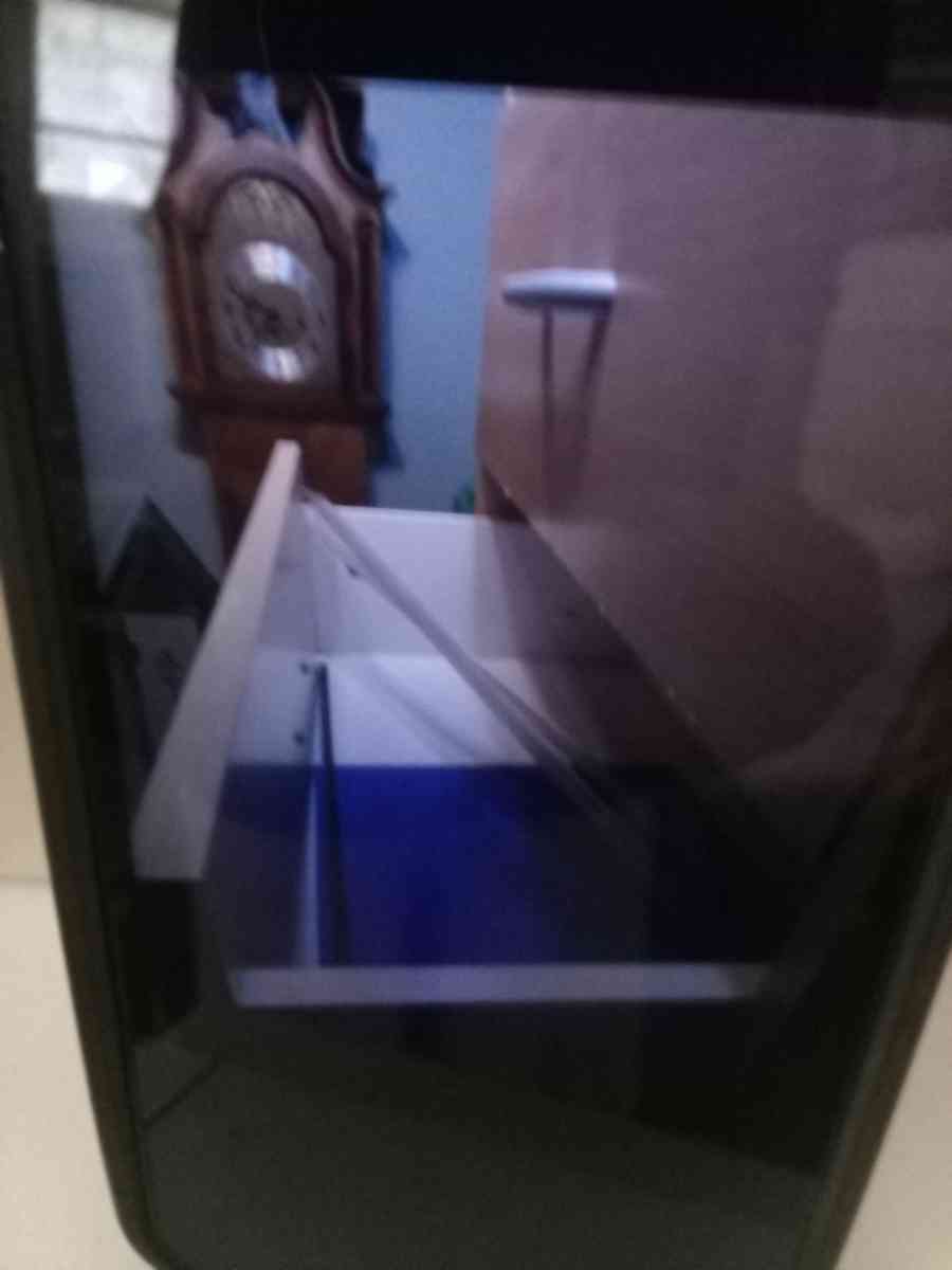 50 cash use draw cabinet 16 inch 24 wide what time u coming