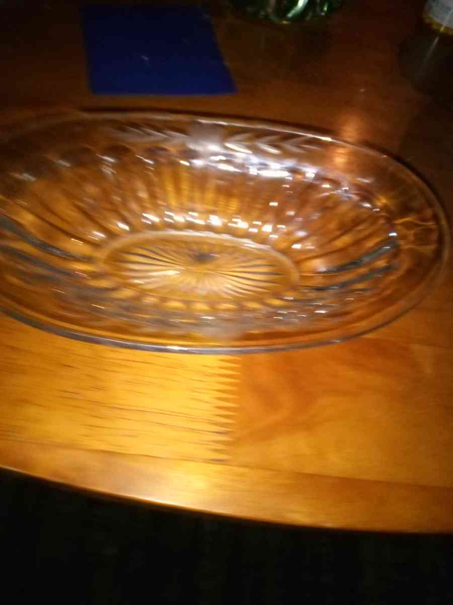 Pressed and copper wheel cut design oval bowl