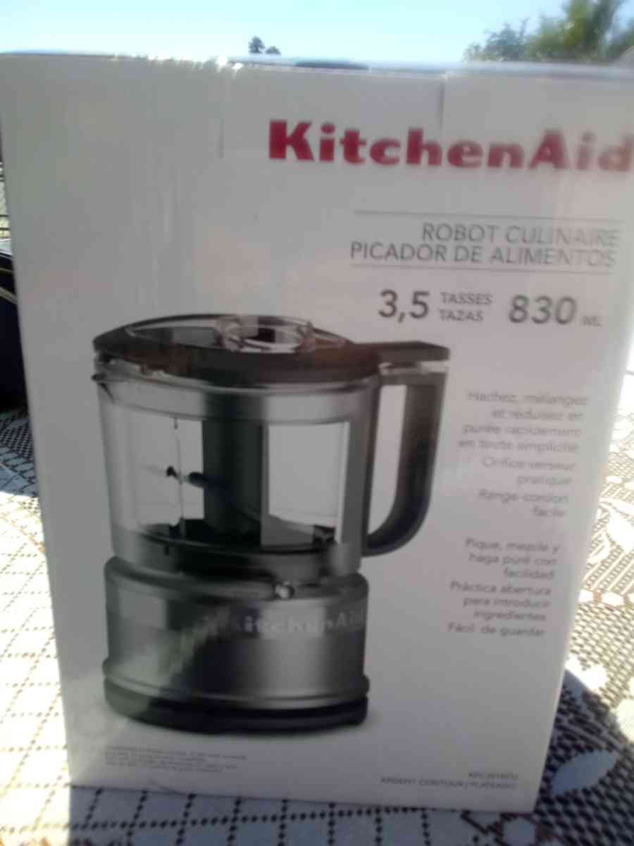 to go food jar    robot culinaire no stick pans