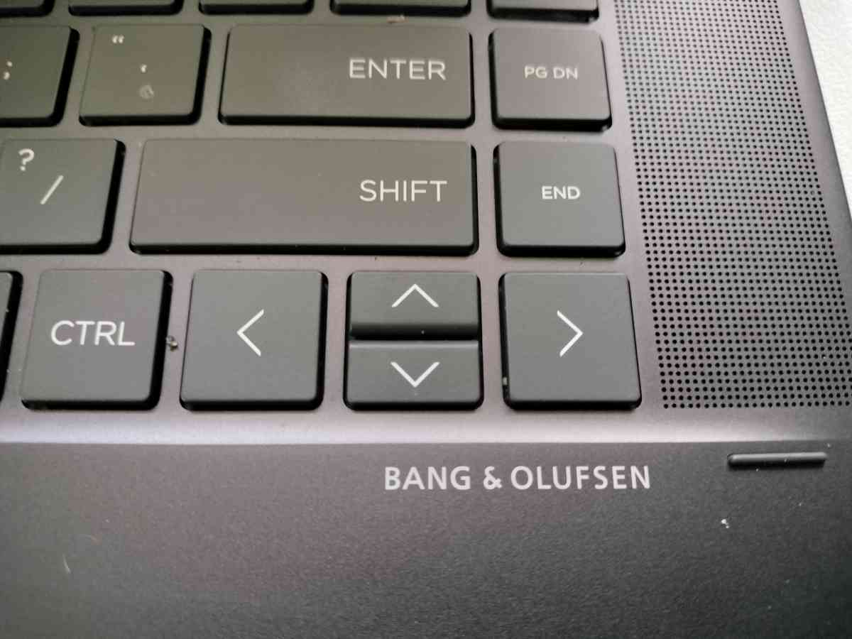 HP envy touchscreen laptop with AMD Ryzen 5 with Radeon grap