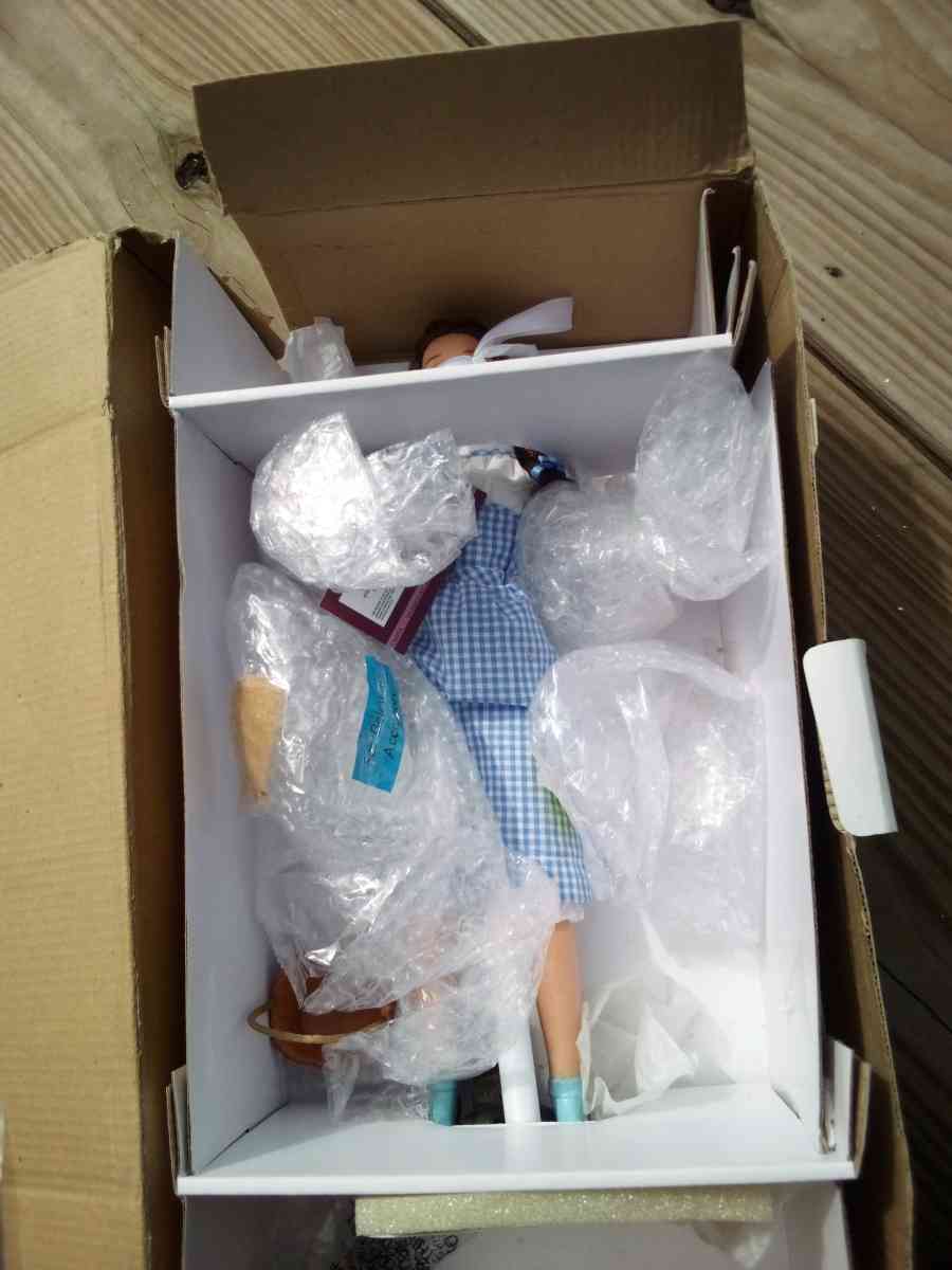 wizard of oz Dorothy over the rainbow