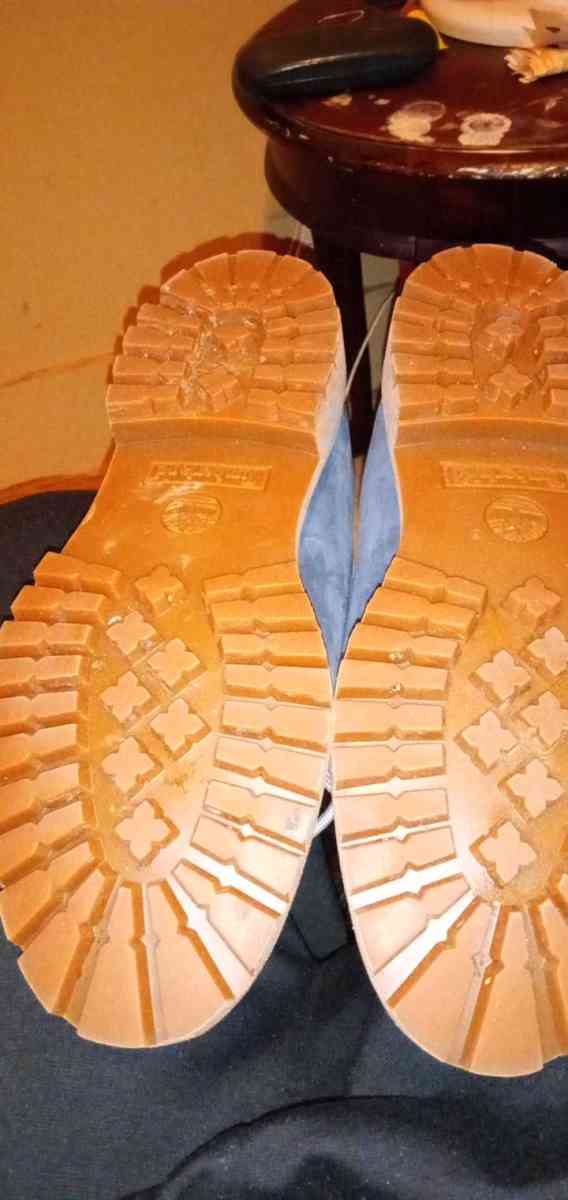 Timberland boots limited edition size 9