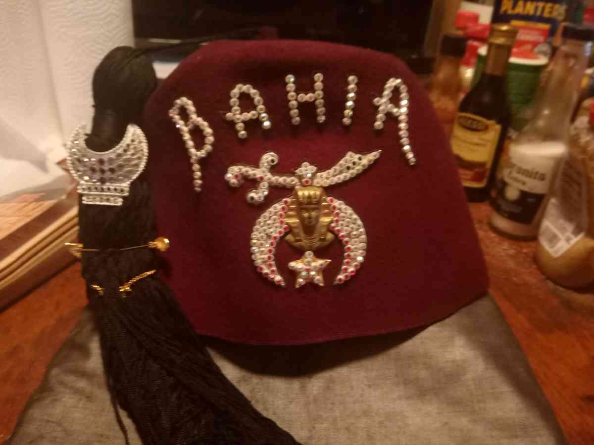 1970s Shriners fez