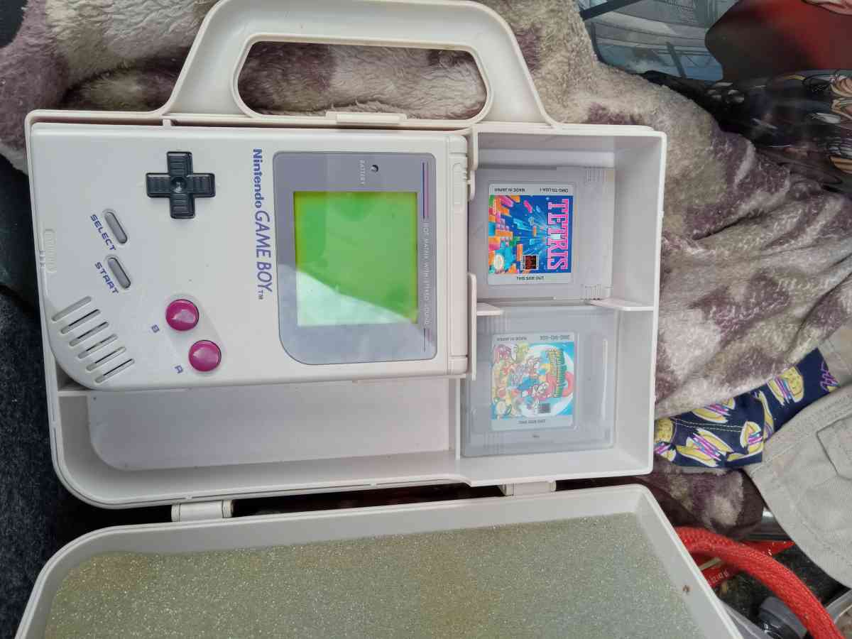 vintage gameboy