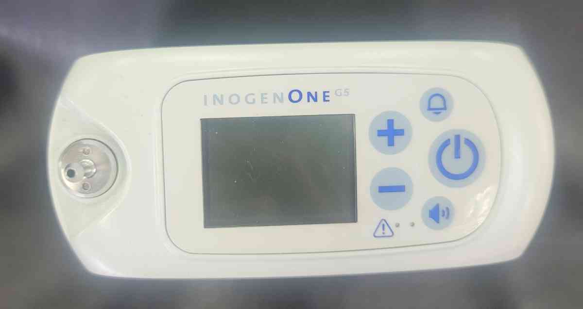 Inogen One G5 W Two Battery  Charger  Accessory Kit