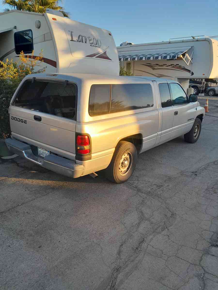 2001 dodge ram pick up