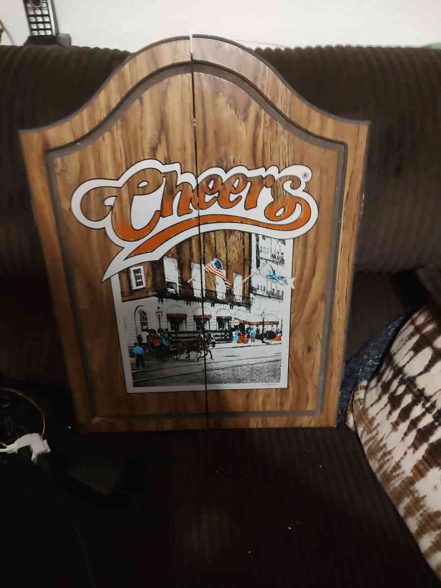 dartboard with case and darts