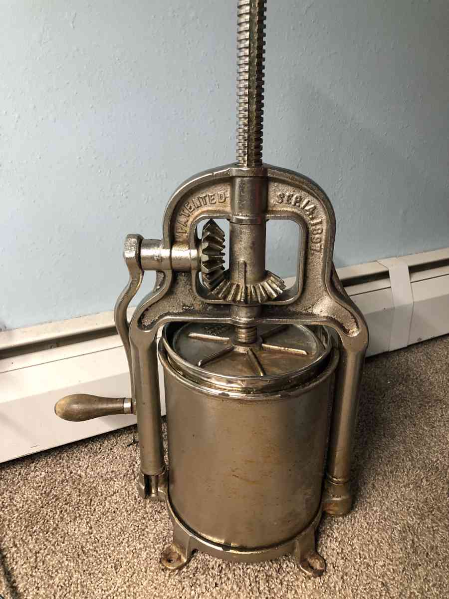 1879 Simmons sausage grinder or berry grinder