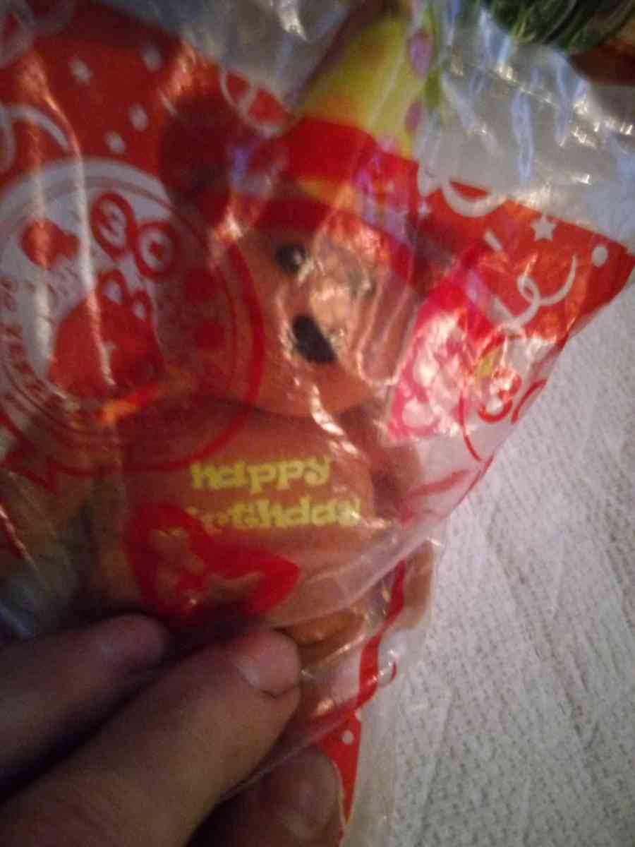 TY 2009 Happy Birthday Bear