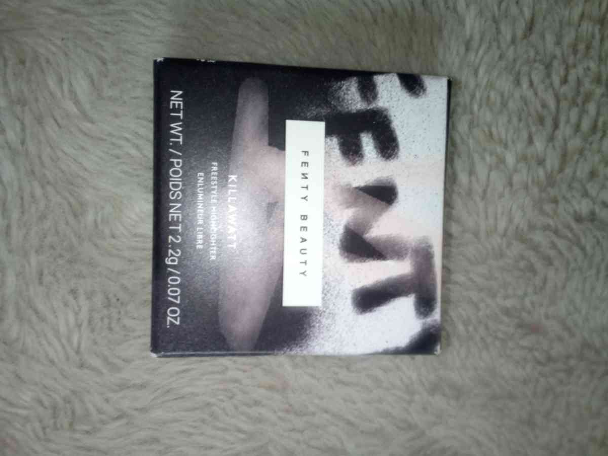 Fenty Beauty Highlighter