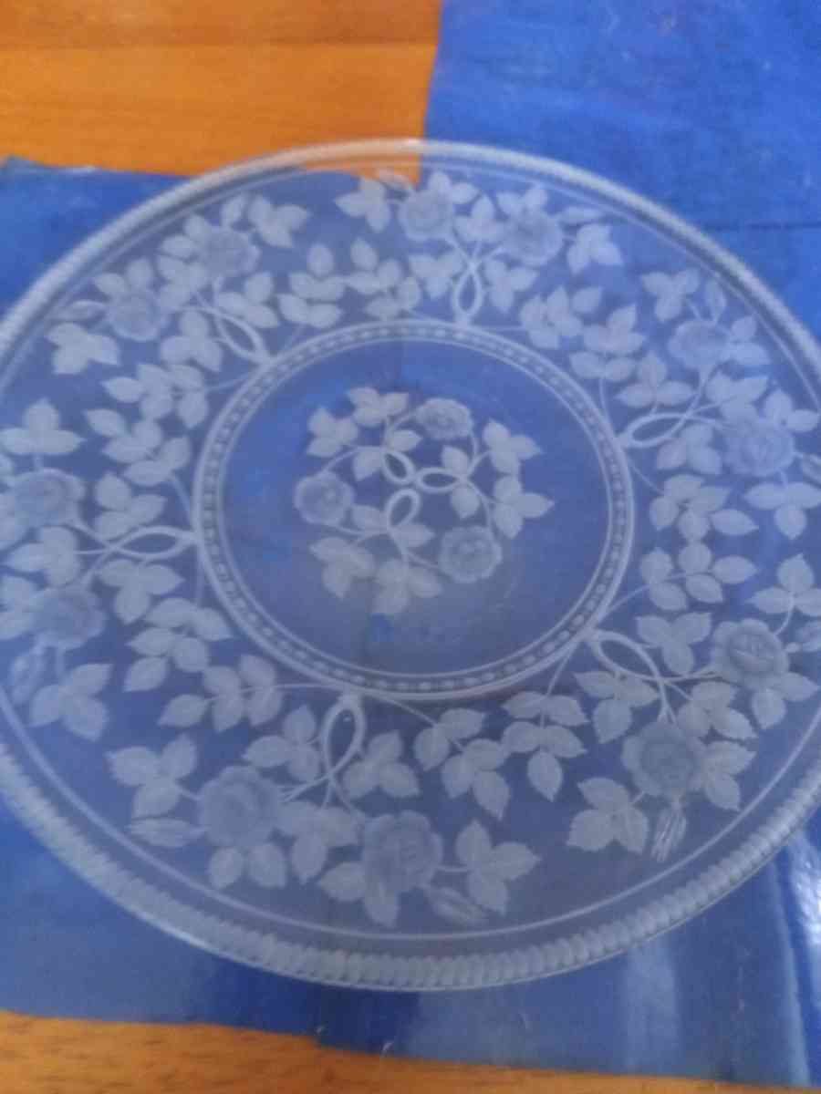 Victorian Flint glass Etched dinnerplate