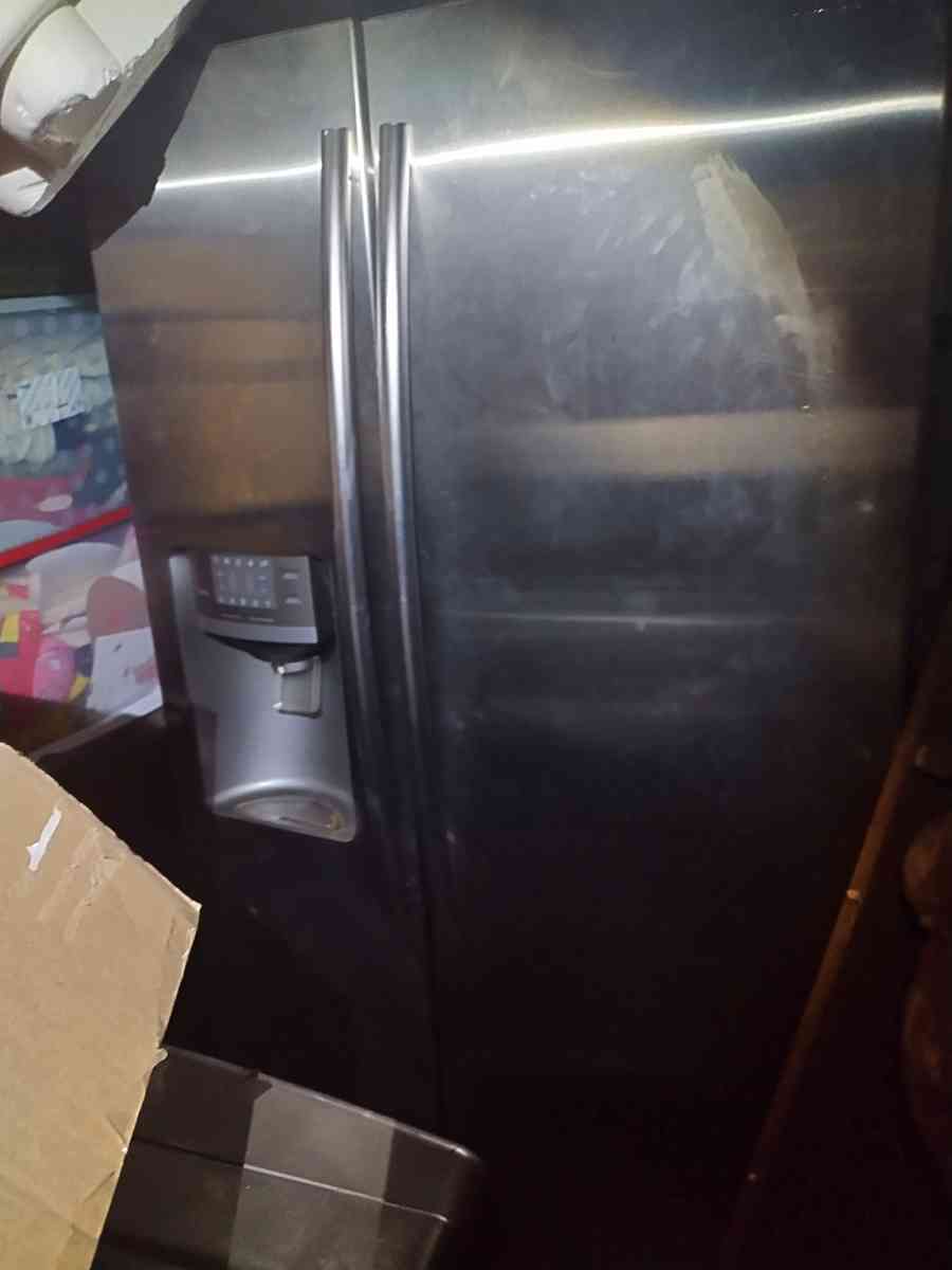 Samsung stainless steel refrigerator