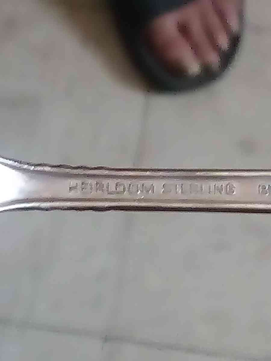 Oneida Damascus rose sterling silver Flat Ware