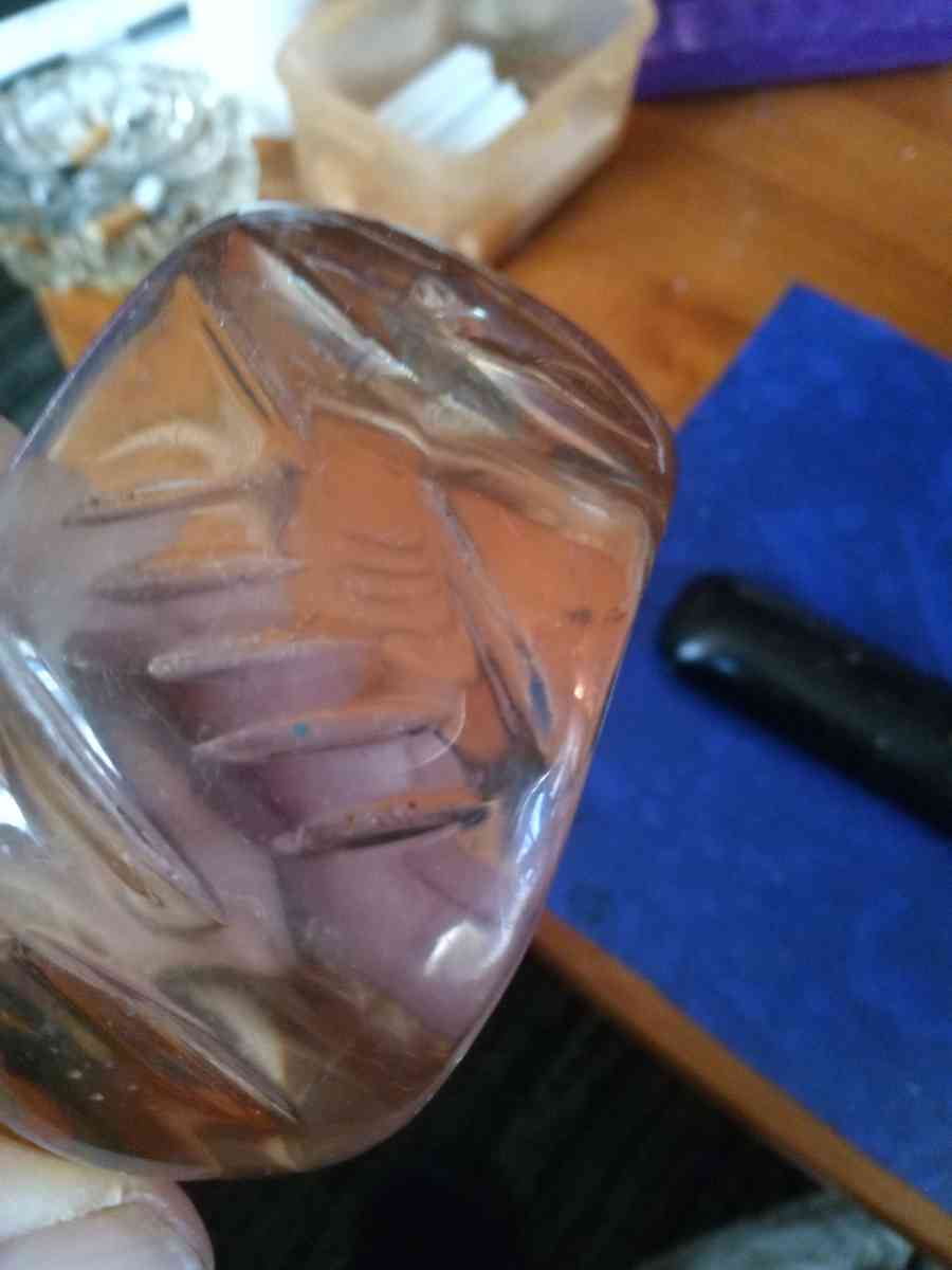 50s Carved Lucite Bangle Bracelet