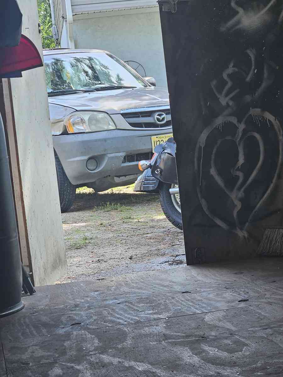 2001 mazda tribute DX