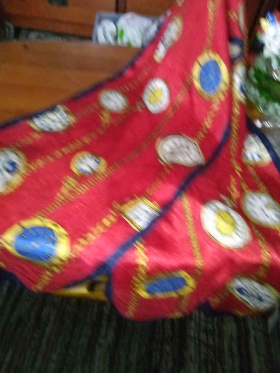 1980s Vintage  Satin Ladies Scarf