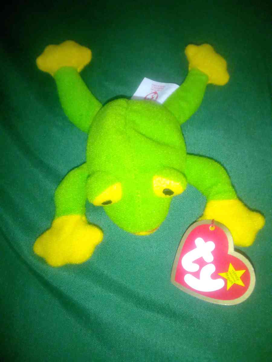 1993 Ty beanie babies smoochy mint selling collection off