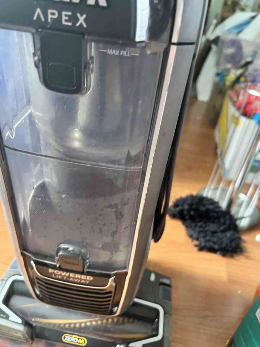 Shock upright vacuum Shock upright vacuum