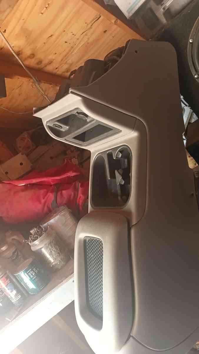 consola sentral Silverado Cadillac suburban GMC YUKON 1999