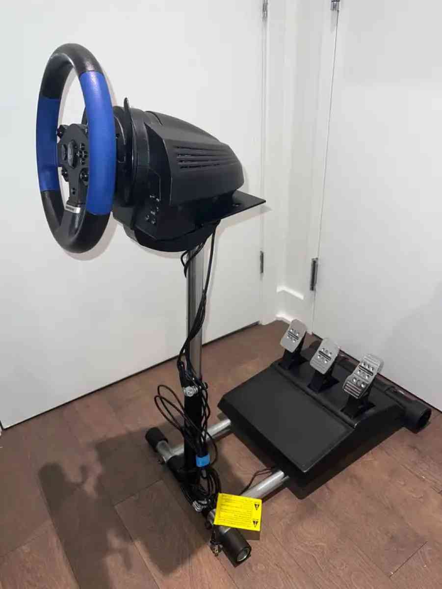 Thrustmaster T150 pro  wheel stand