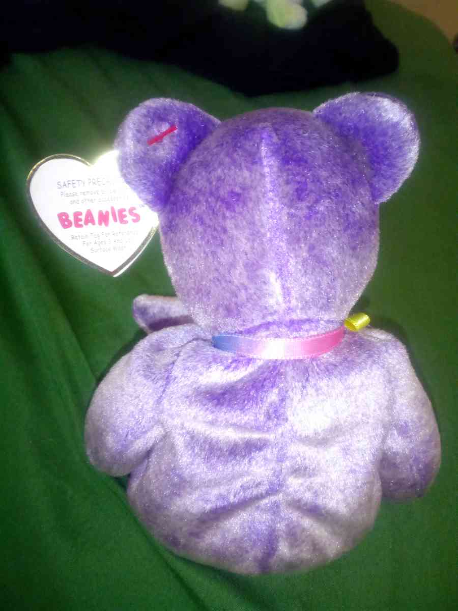 2002 Ty beanie babies Dreamer mint selling collection off