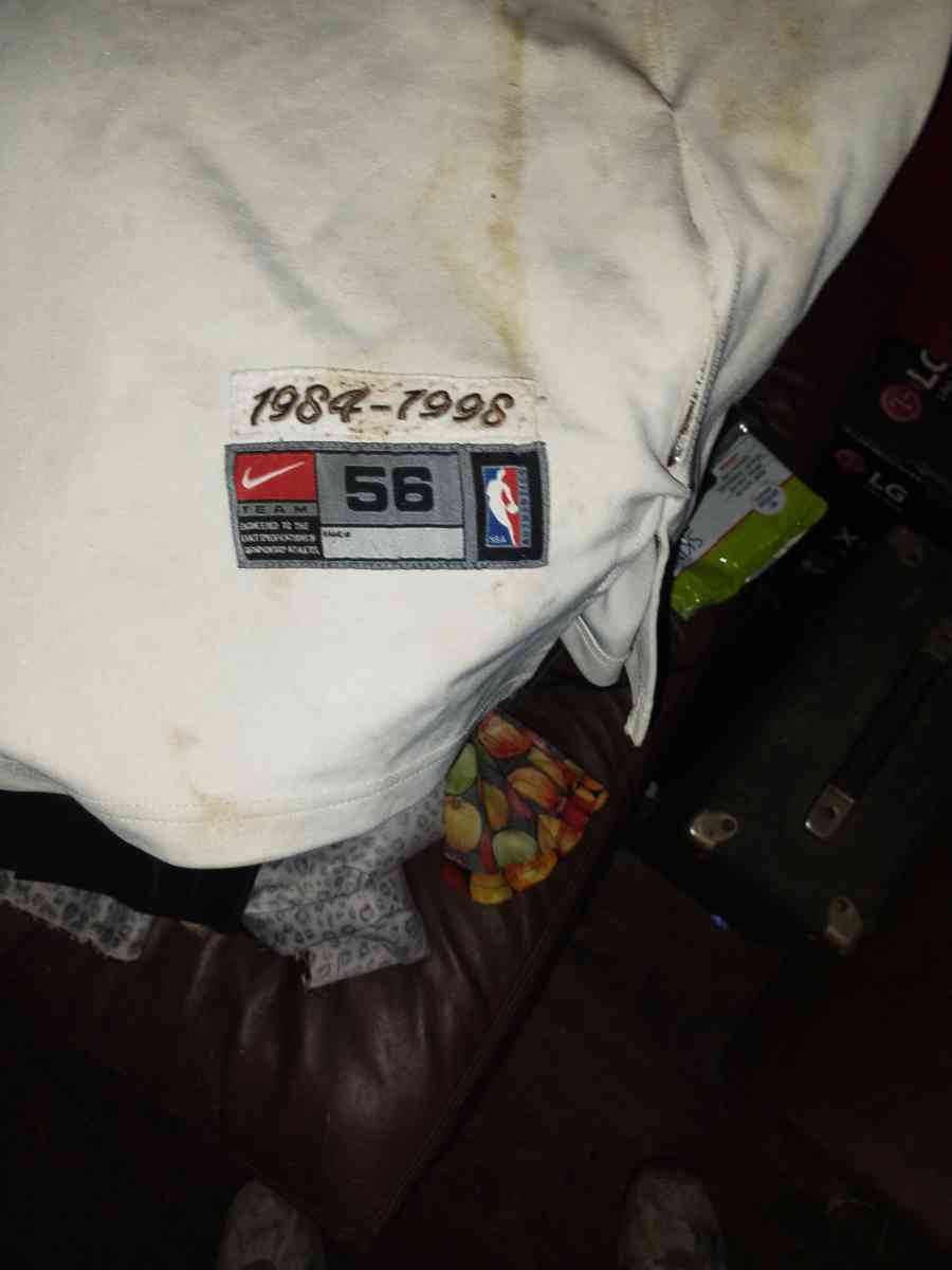 Michael Jordan achievement jersey