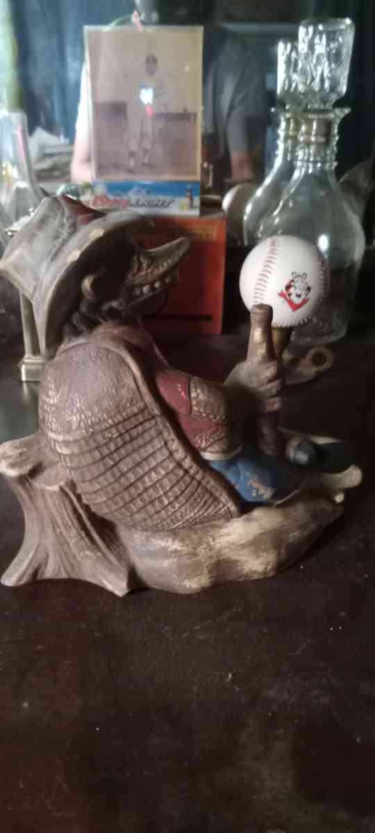 rare lonestar beer armadillo