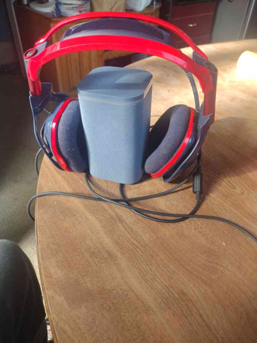 Astro E40 tournament series headset for gamingstudio use