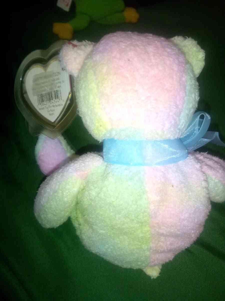 2000 Ty beanie babies mellow mint condition selling collecti