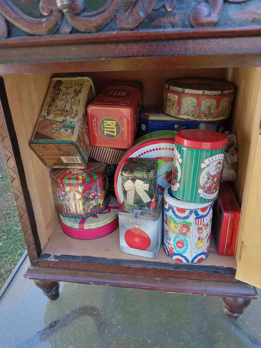end table with storage ornate detailing