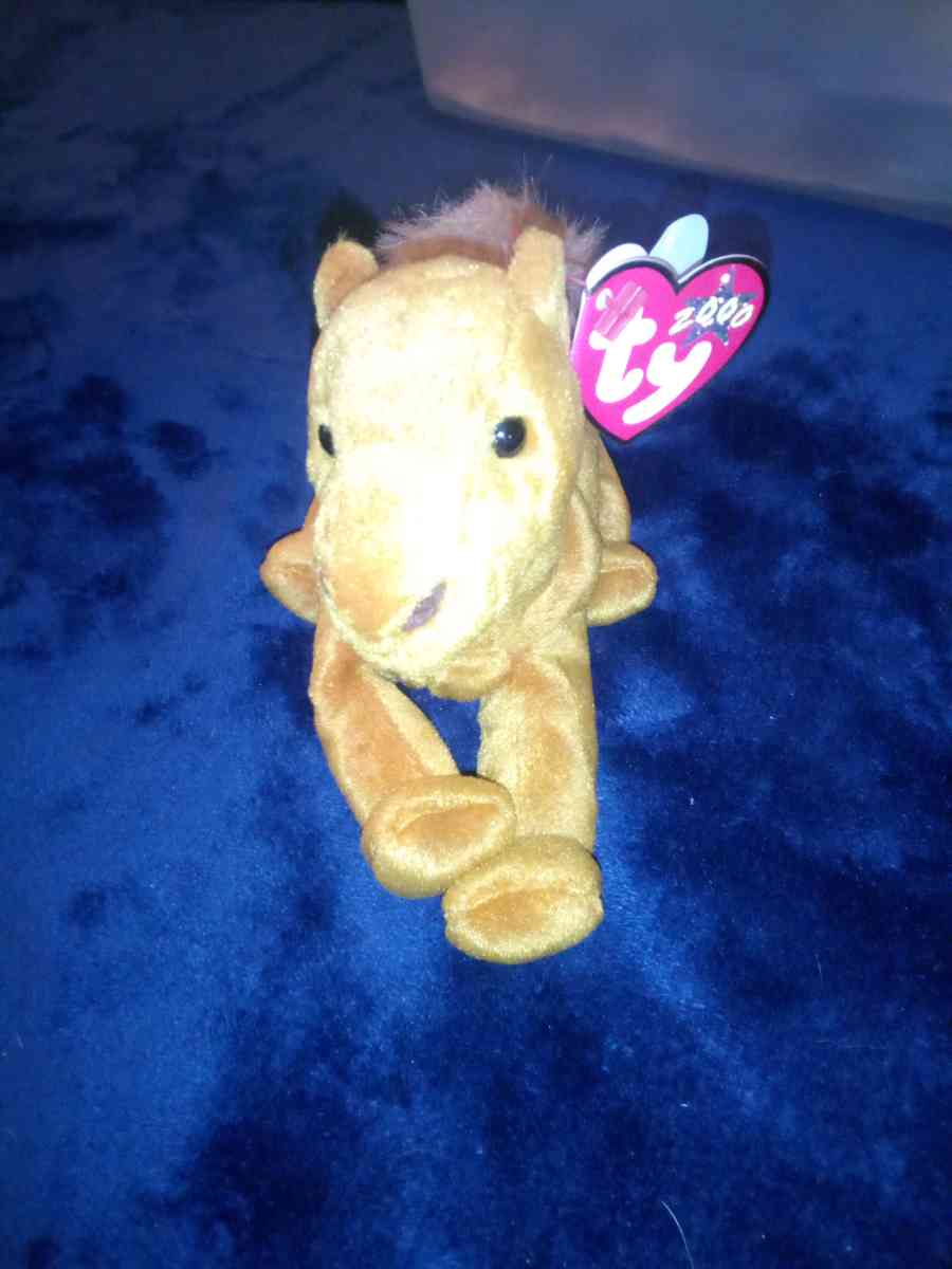 2000 Ty beanie babies Niles mint selling collection off