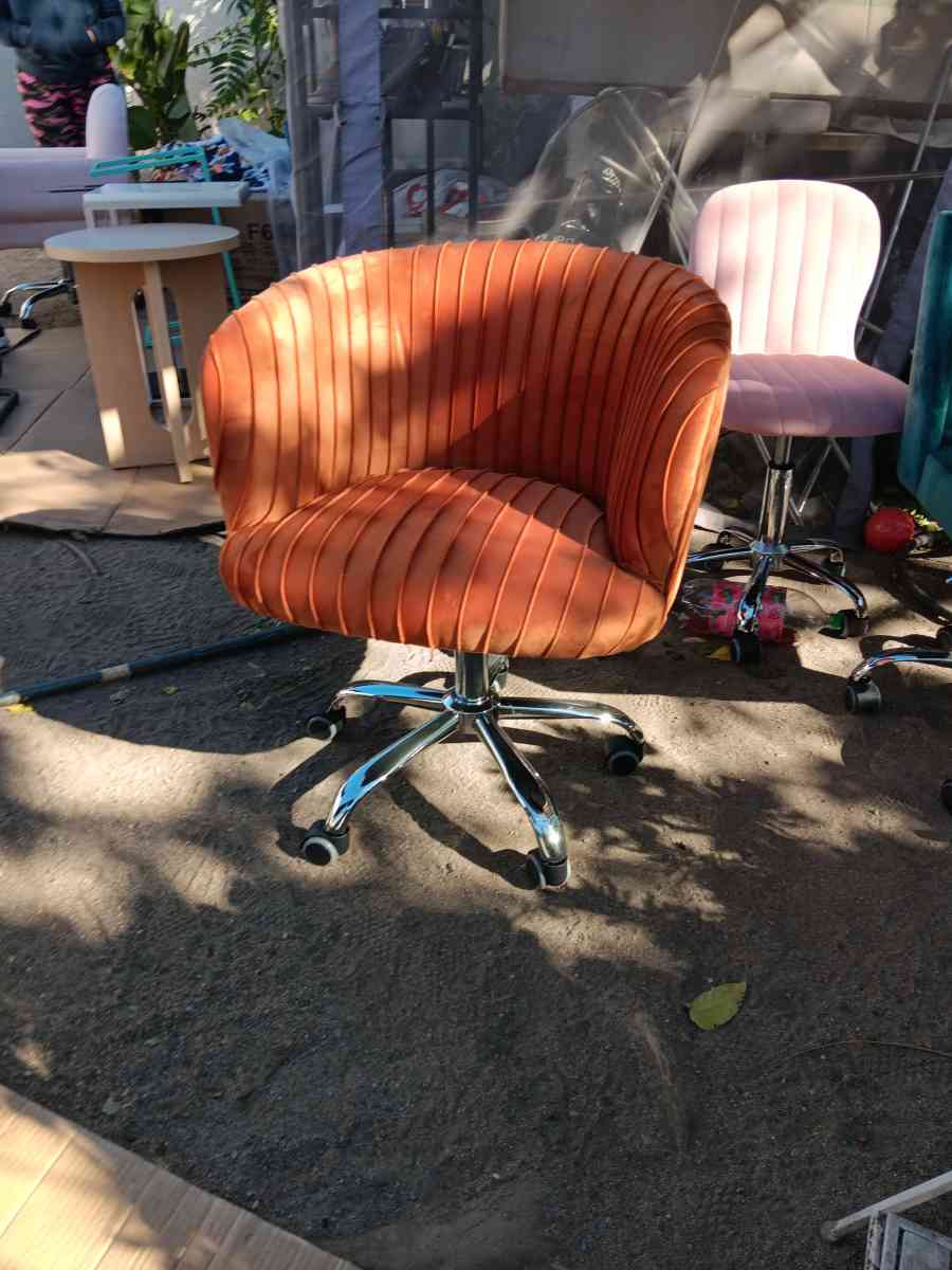 custom design furniture