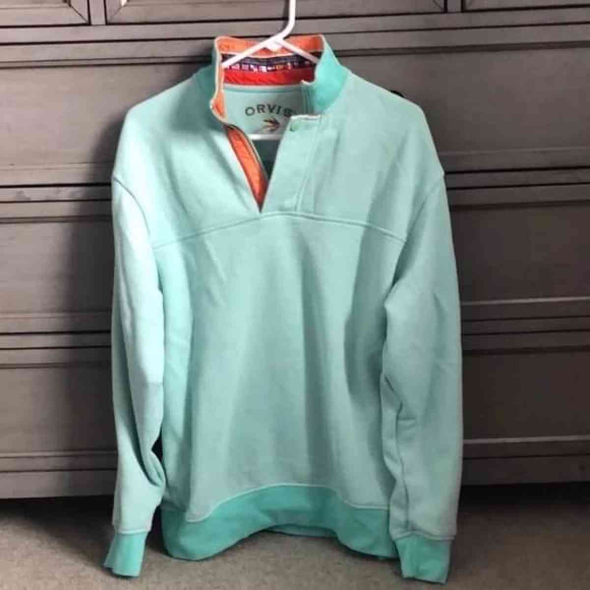 mens sweater size medium