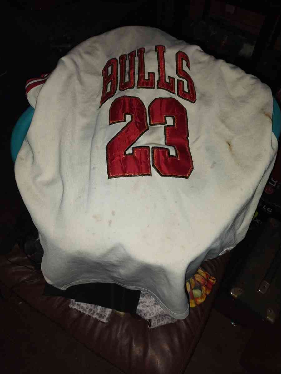 Michael Jordan achievement jersey