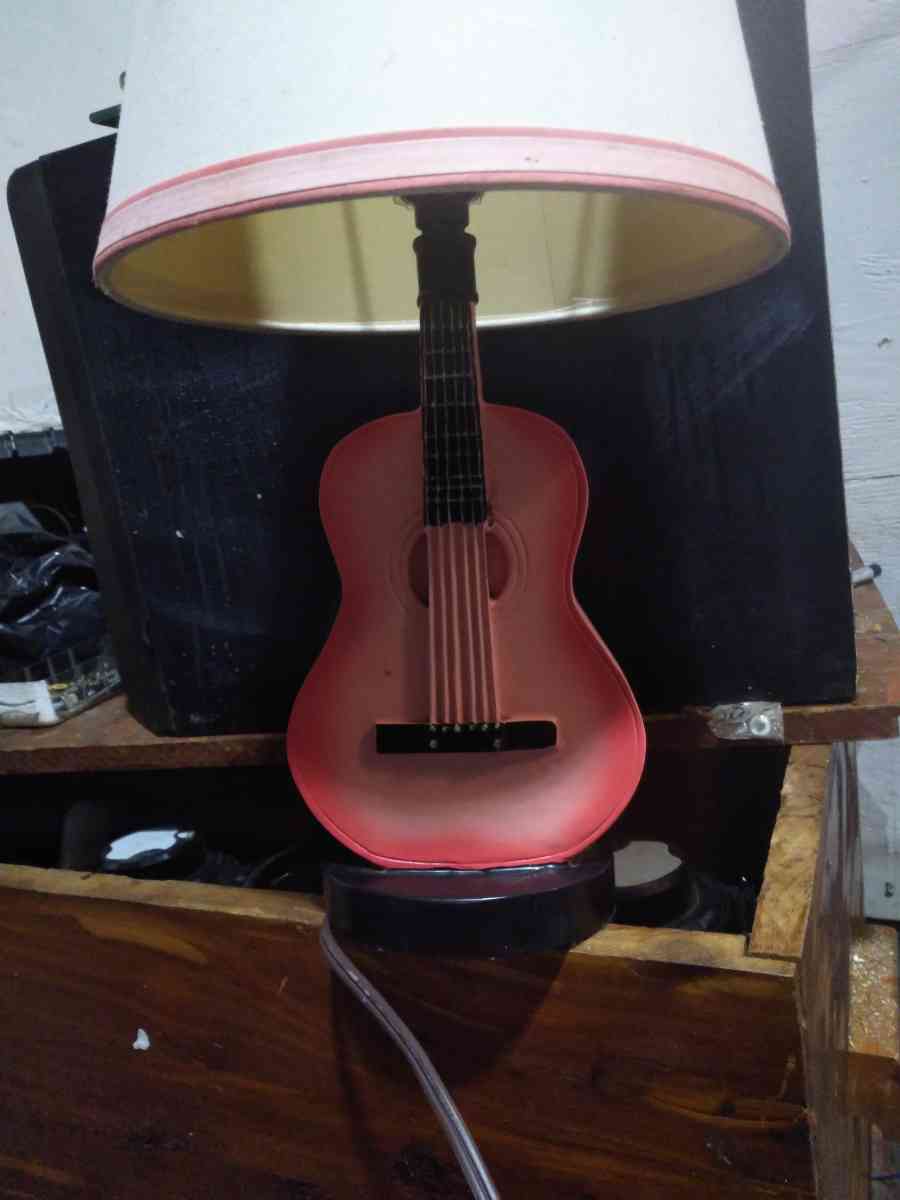 guitar lamp