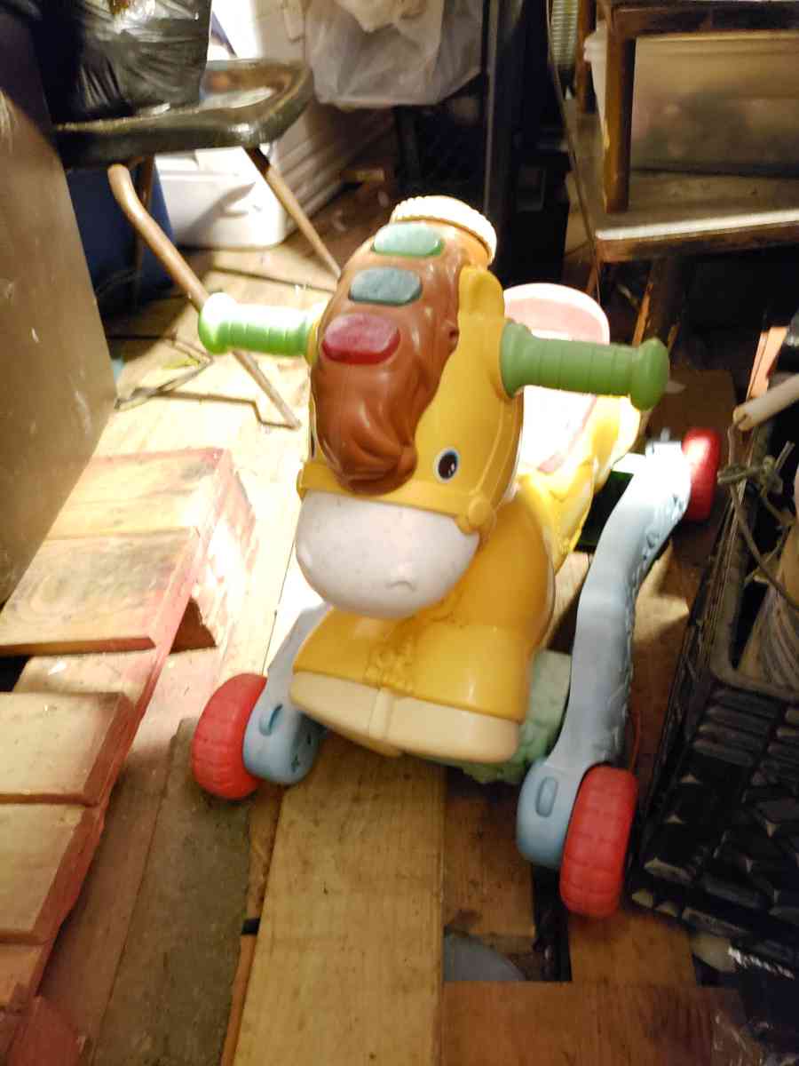 VTech Gallop and Rock Learning Pony Electronic MotionActivat