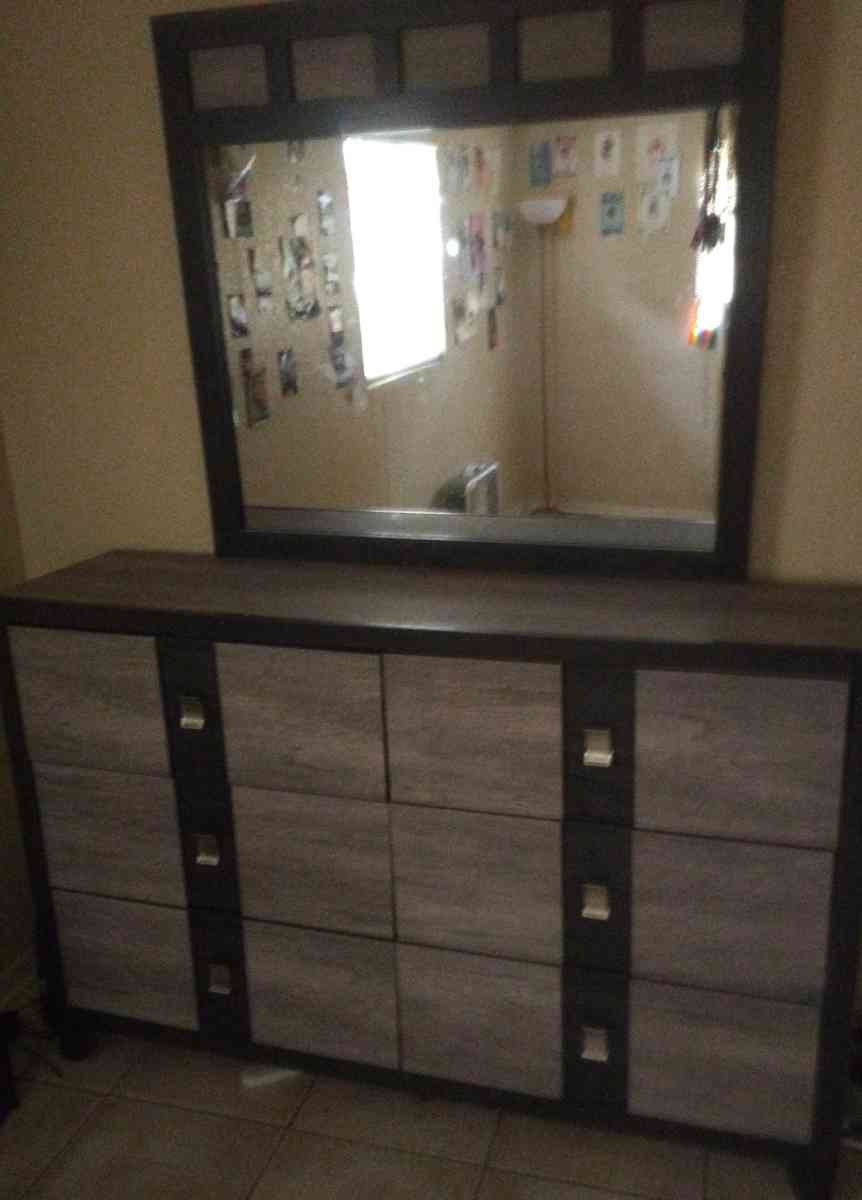 Ashley Dresser With Mirror