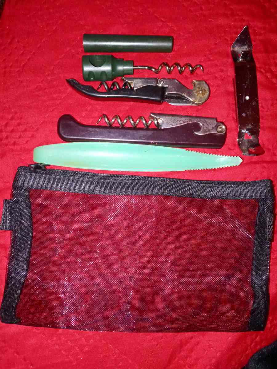 wine keys corks Stoppers can openers bottle openers net bag