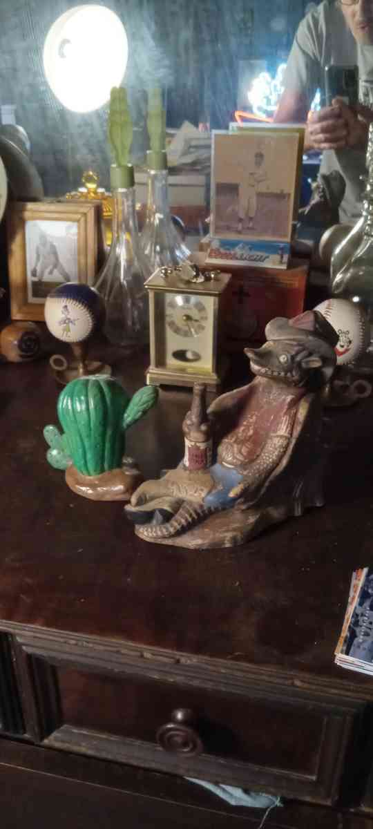 rare lonestar beer armadillo