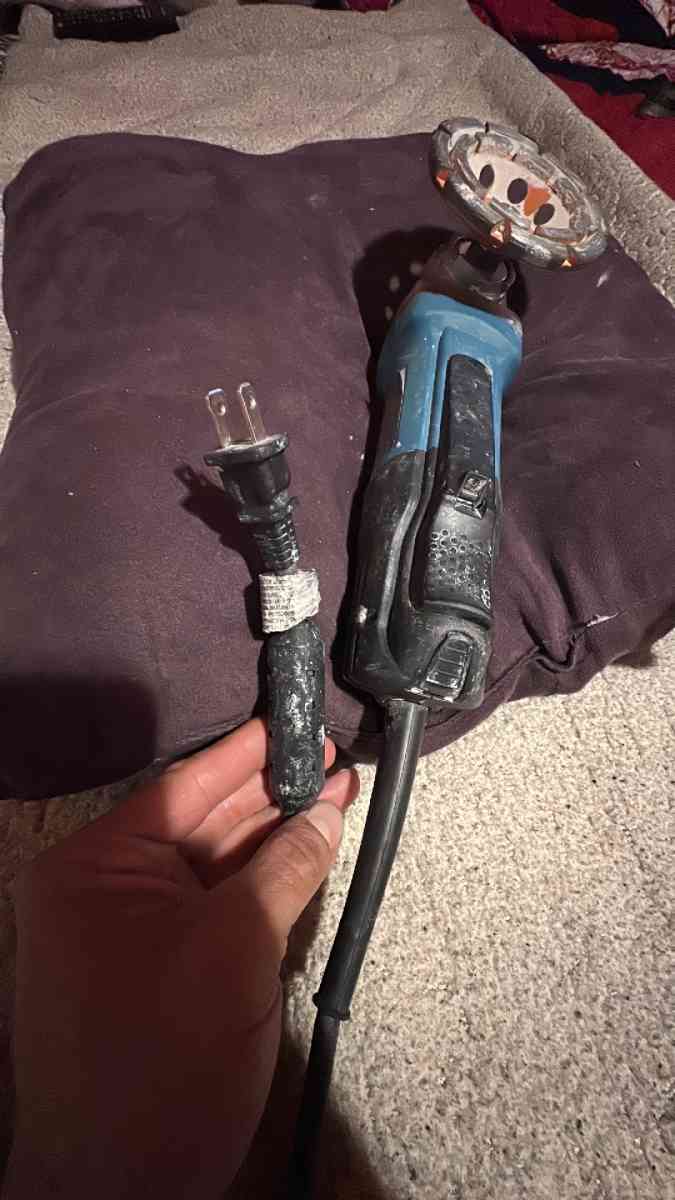 Makita grinder with cord and concrete pid