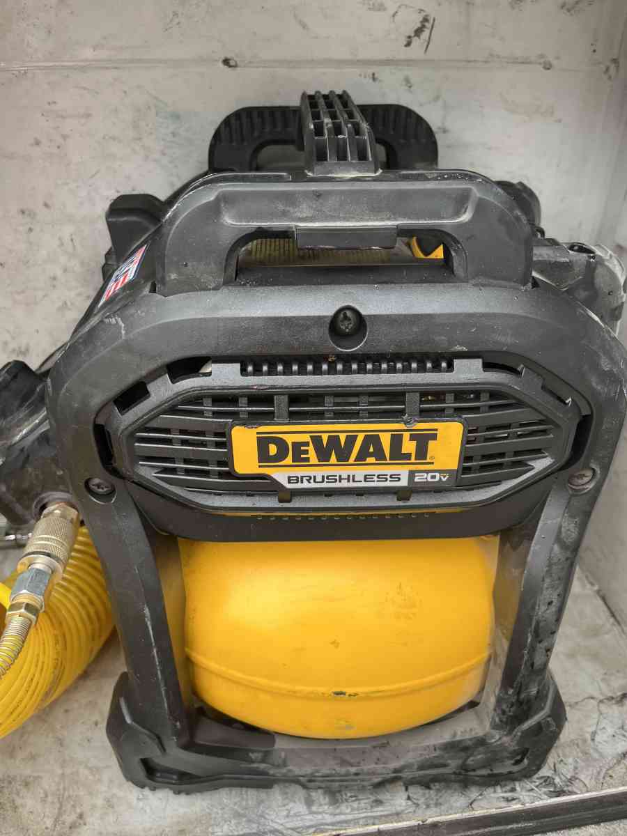 dewalt portable air compressor