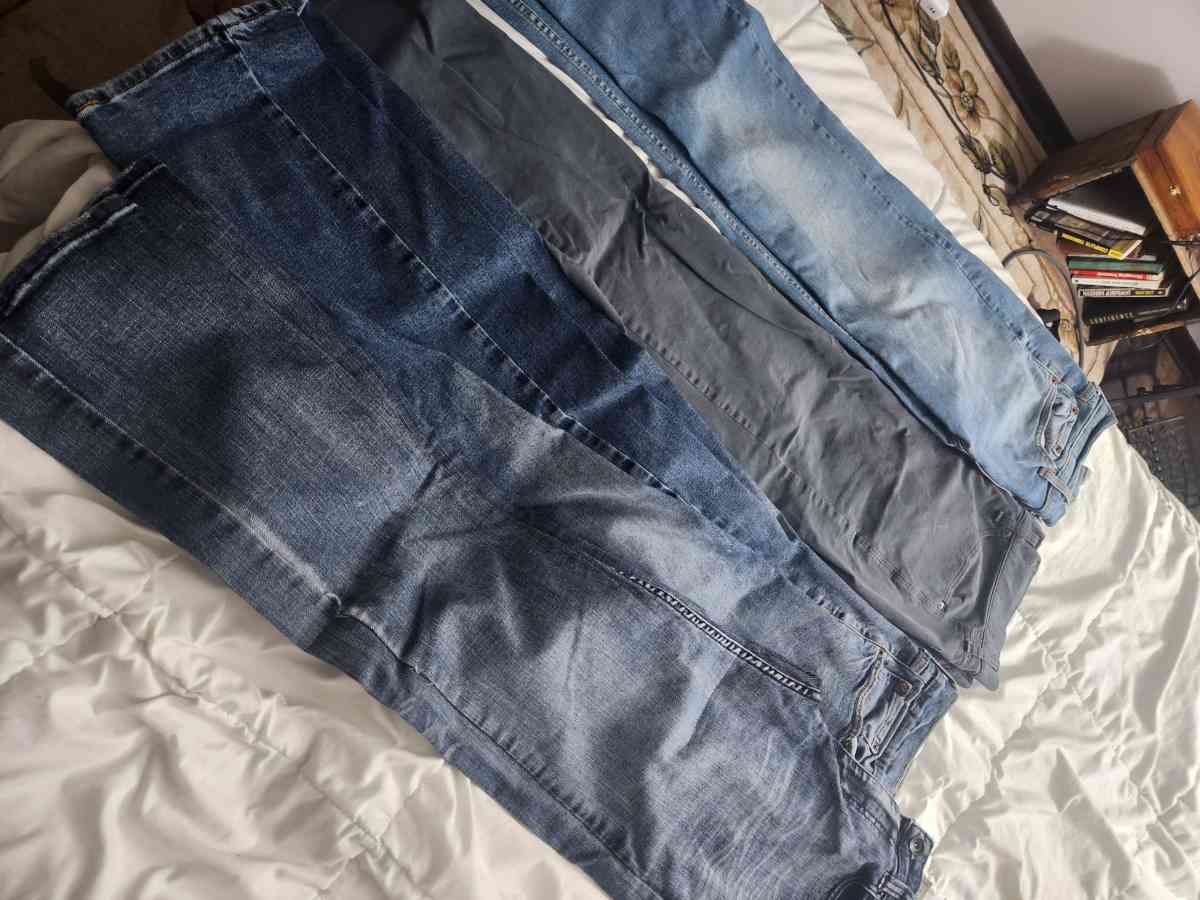 jeans