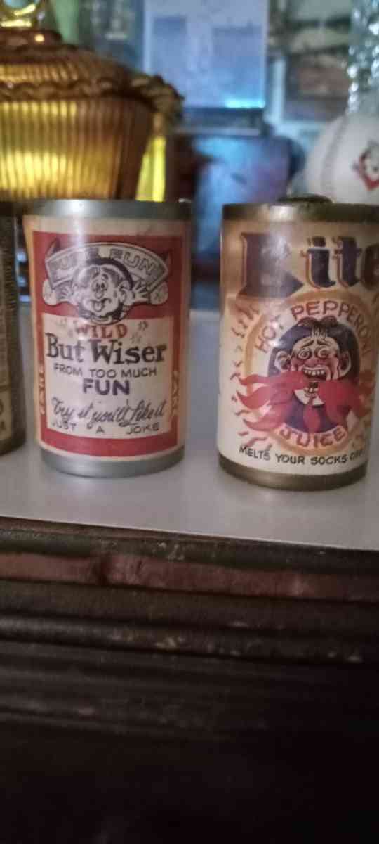 6 vintage mini beer cans