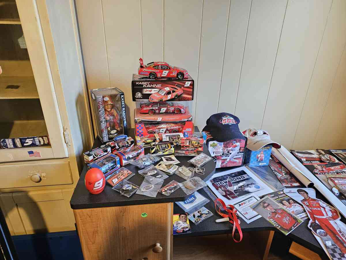 Kasey Kahne Memorabilia