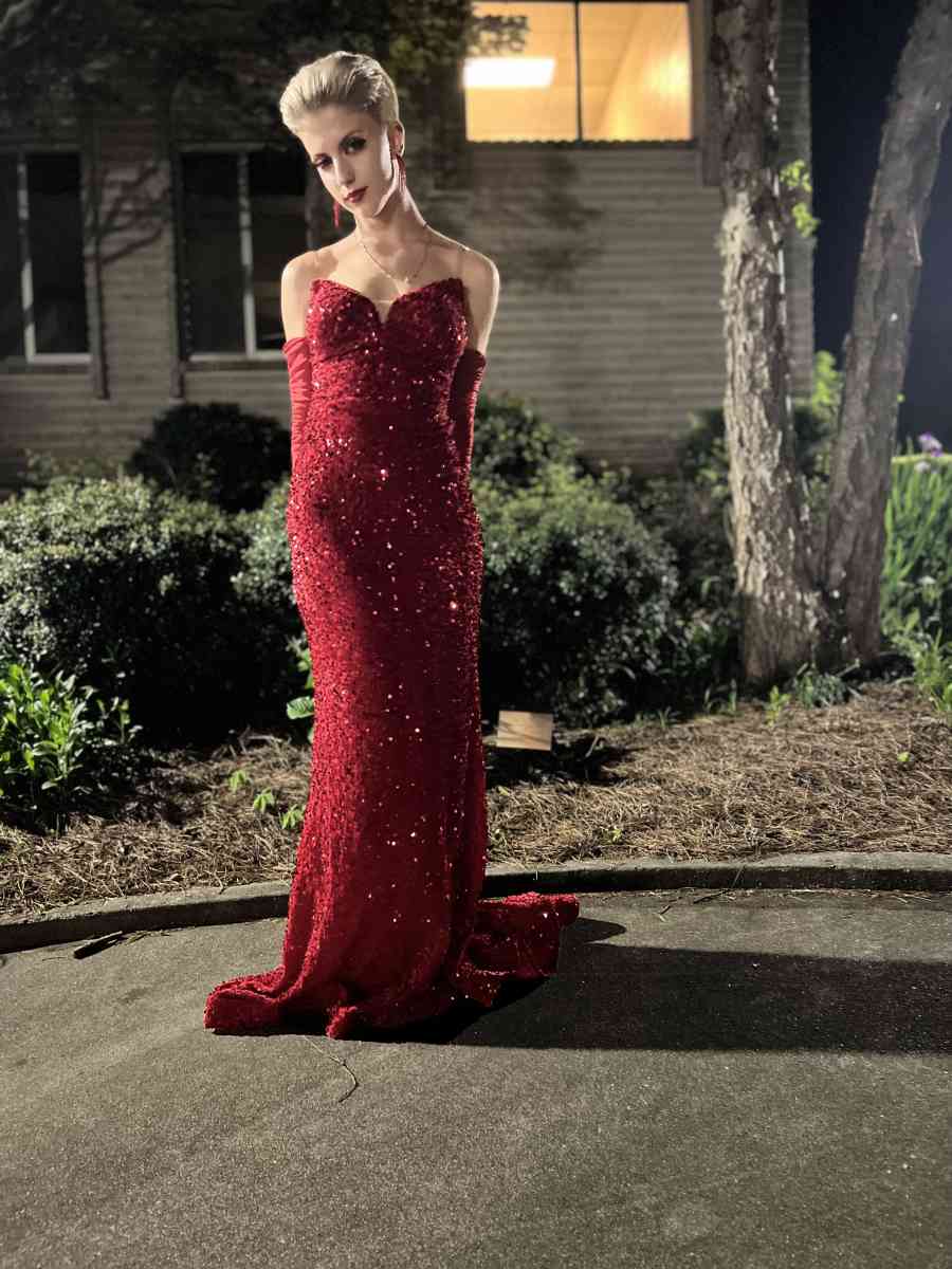 red prom dress